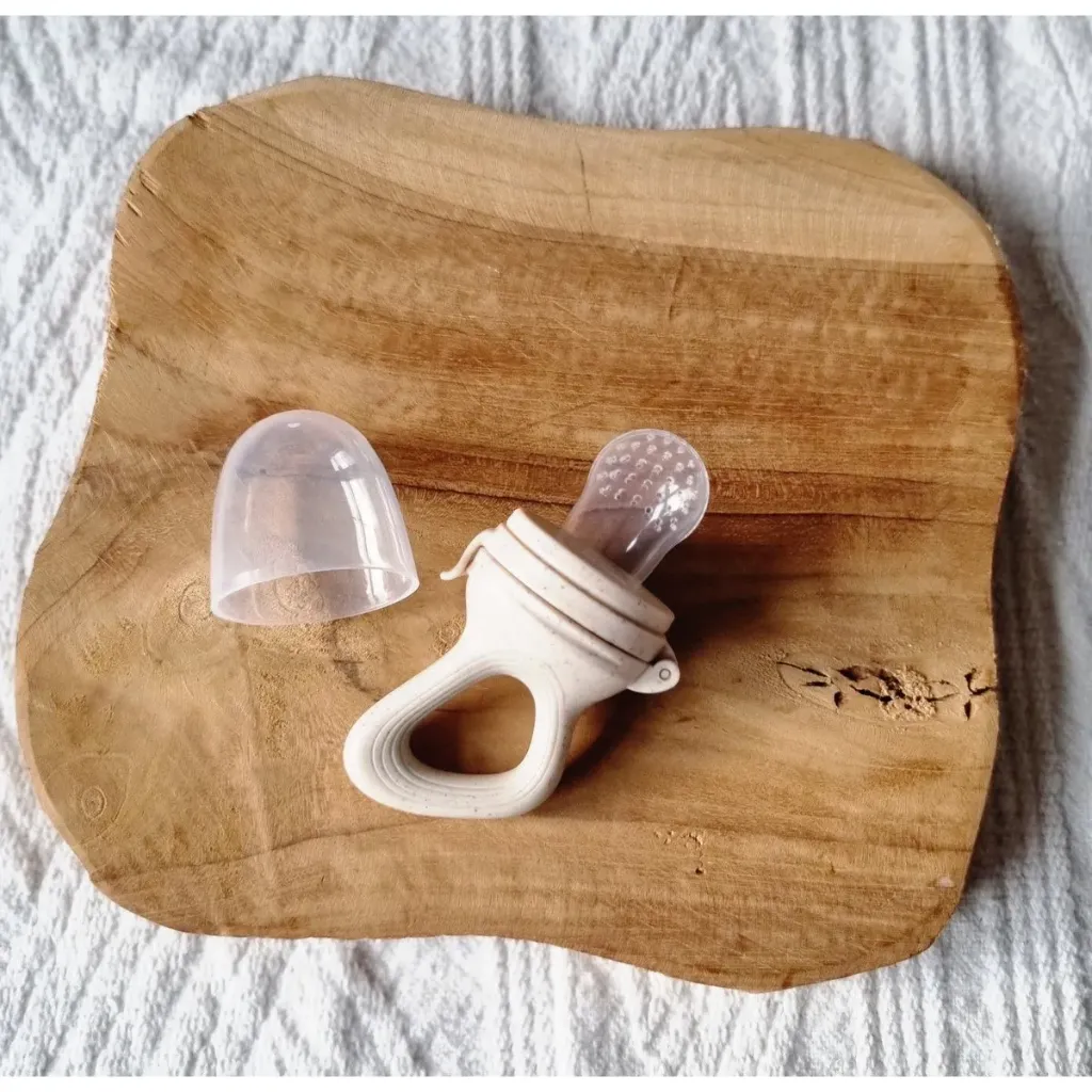 Sucette Fruit Feeder - Beige à pois / L-CS